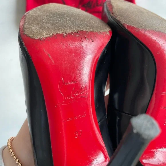 Christian Louboutin Patent Leather Fifille Black Pumps Heels